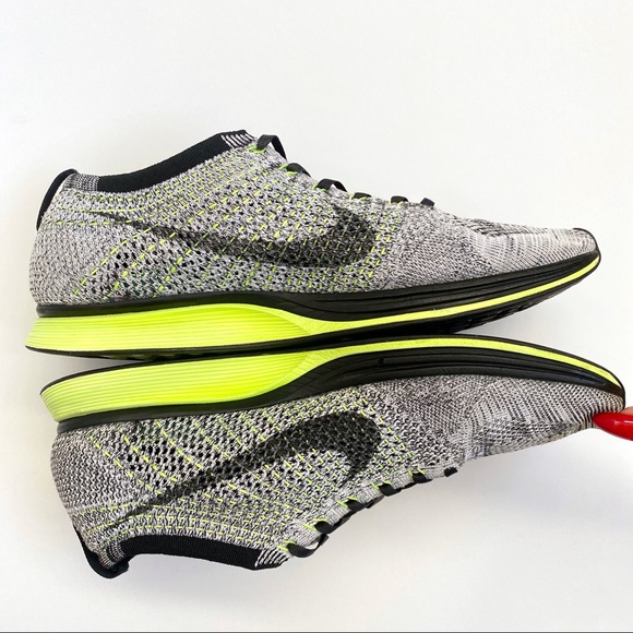 Nike flyknit racer Oreo volt black gray neon lace up sneakers athletic shoe - Picture 6 of 10